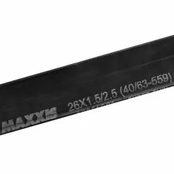 Chambre à Air MAXXIS ULTRALIGHT 26x1,50/2,50 Presta 48 Mm 9 Chambre à Air MAXXIS ULTRALIGHT 26x1,50/2,50 Presta 48 Mm -Pneus VTT 26" Soldes Magasin 1493759 025B600x6005D 1