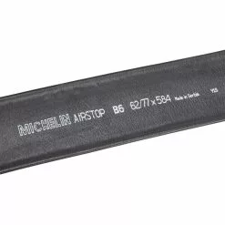 Chambre à Air MICHELIN AIRSTOP B6 27,5x2,40/3,00 Schrader 48 Mm -Pneus VTT 26" Soldes Magasin 1751207 025B600x6005D 1