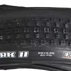 Pneu MAXXIS CROSSMARK II 29x2,25 Exo Dual Tubeless Ready Souple TB96795100 12 Pneu MAXXIS CROSSMARK II 29x2,25 Exo Dual Tubeless Ready Souple TB96795100 -Pneus VTT 26" Soldes Magasin 600x600 125368 15798756541222