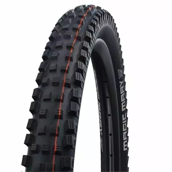 Pneu SCHWALBE MAGIC MARY 27,5x2,40 Super Gravity Addix Soft Snakeskin Tubeless Ready Souple 11600511.03 3 Pneu SCHWALBE MAGIC MARY 27,5x2,40 Super Gravity Addix Soft Snakeskin Tubeless Ready Souple 11600511.03